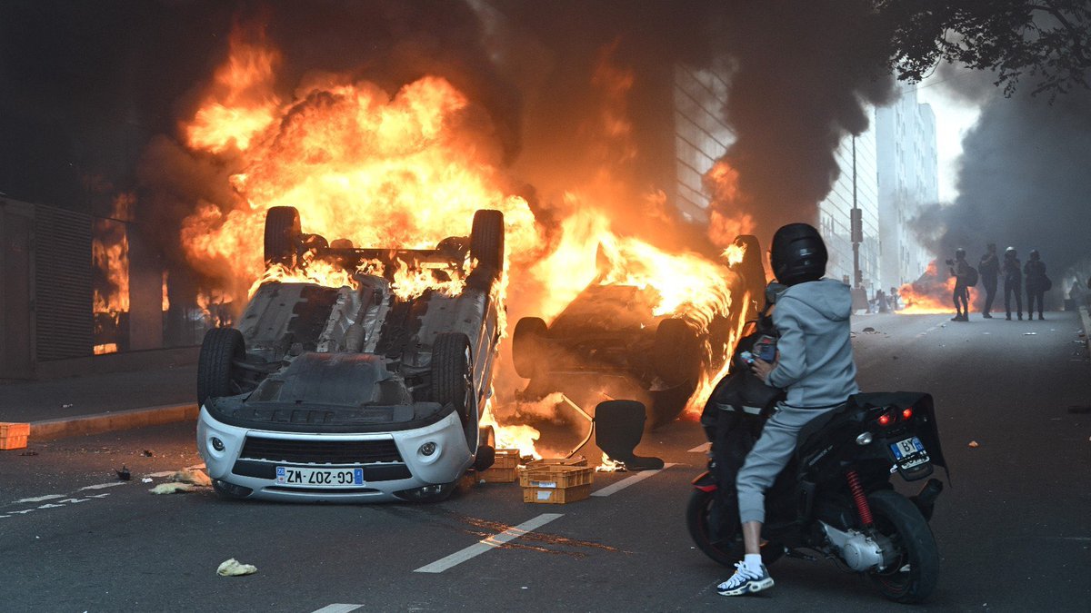 mxmovement's tweet photo. #GeorgeFloyd uprising. #MarkDuggan #Aug2011 uprising. #NahelMerzouk uprising. The uprising is the most important and first strategic step towards our humanity and liberation. https://t.co/xW5XiPxyk0
