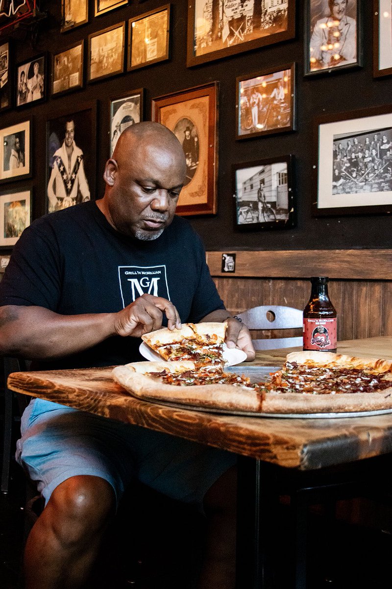 MarkMcMillian29's tweet photo. I prayed for moments like this being able to use my platform to help others along the way. Thank you Evel Pie for the amazing collaboration on the pizza to benefit @StJudesRanch #PayItForward https://t.co/NqDDQ8nwWg