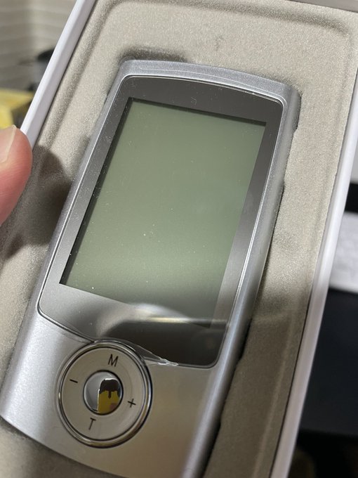 ぱんどぉる様いつもありがとうございます！ 体のコリとナニかに大切に使わせて頂きます！またこれで動画も撮りたいですねぇ🤔 https://t.co/sp0ywCYb9w