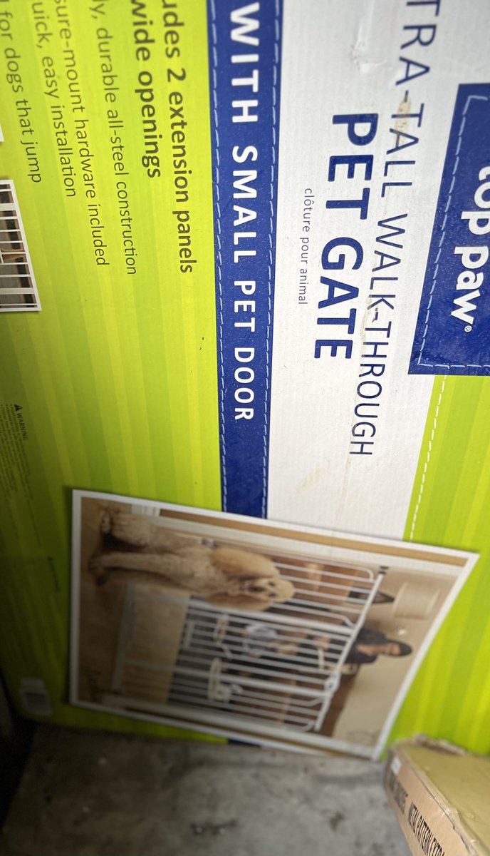 RBelback13's tweet photo. I have 3 puppy gate or door stop so that they can’t go up the stairs that we no longer need. We never really had to use them and two of them are still in the original packing unopened. If you’re interested, please contact me by ASAP. But 2-2-or all. https://t.co/uhSK39du1R