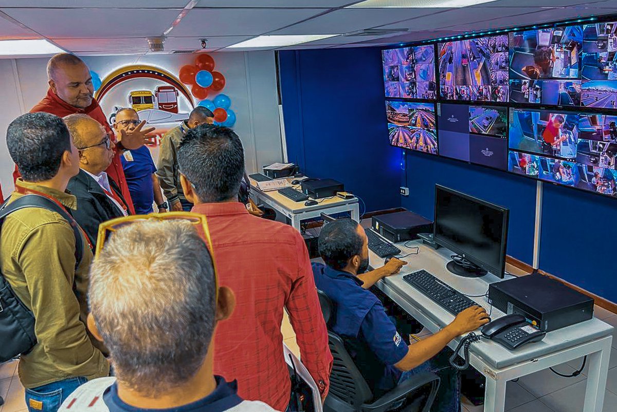 📌 Para garantizar el bienestar del pueblo y monitorear en tiempo real el funcionamiento de los peajes, <a href="/FonturOficialve/">Fontur</a> inauguró el Centro de Control Operacional, de manera que permita brindar soluciones rápidas y efectivas ⏳.

#VidaYPazSonLaPremisa 
#Fontur32Aniversario