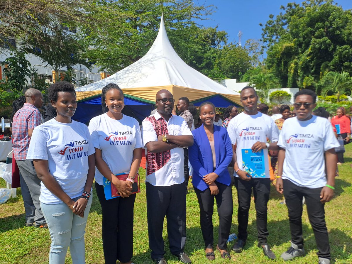 VioletKerry3's tweet photo. @Timiza_CC @WaziriRuth_Dama @GideonMungaroM @KECOSCE @KilifiCountyGov @tendasasa @denmarkinkenya @NCTC_Kenya @brianmundia10 @Collo_meeks @snae_m @dan_kon_lee Let's prevent violence extremism https://t.co/yE6sLOjv0H