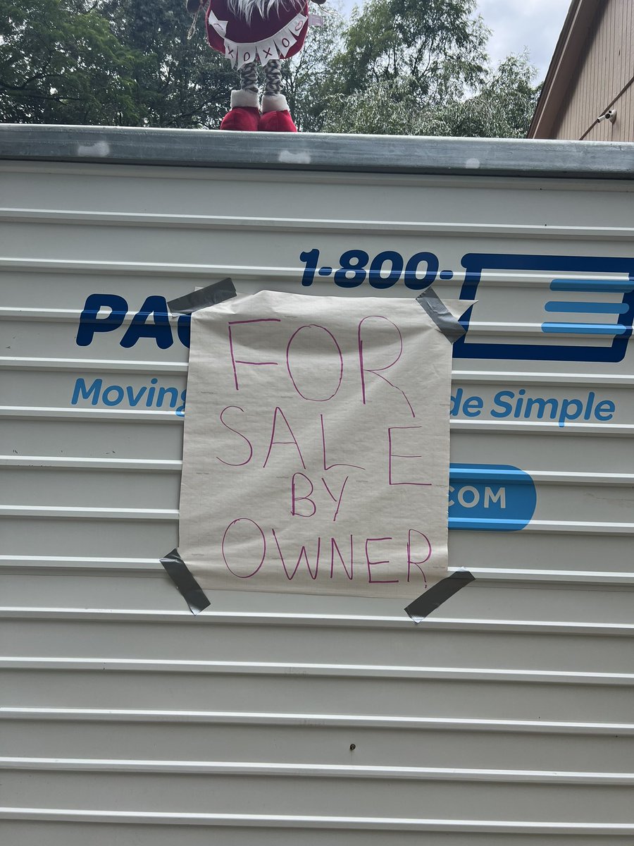 senerius's tweet photo. This has been here 10 days now empty and they haven’t picked it up yet… I call everyday and empty promises….. https://t.co/tU9lpP6Az8