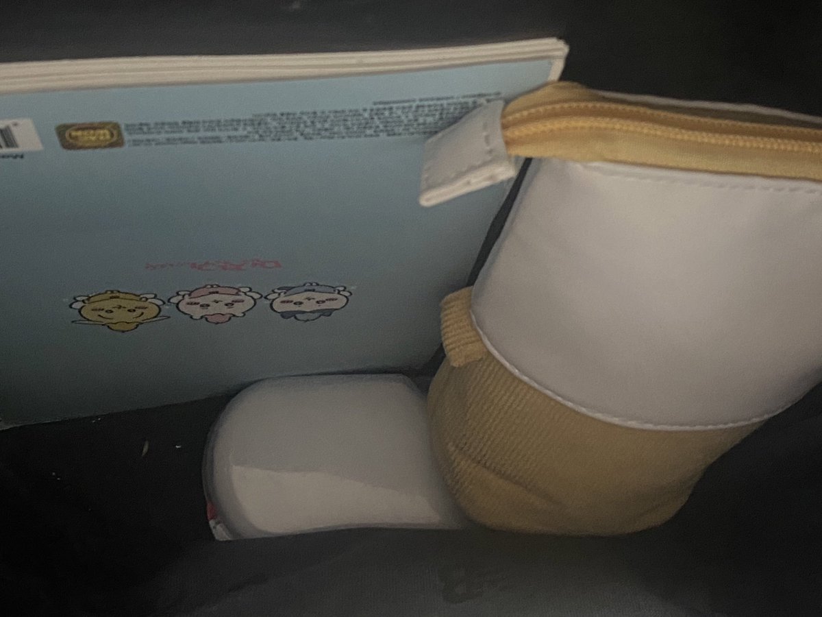 모고준비물...
지구정리노트. 필통. 안경
그리고오쏘뮬
... 시계를집에놓고왓다