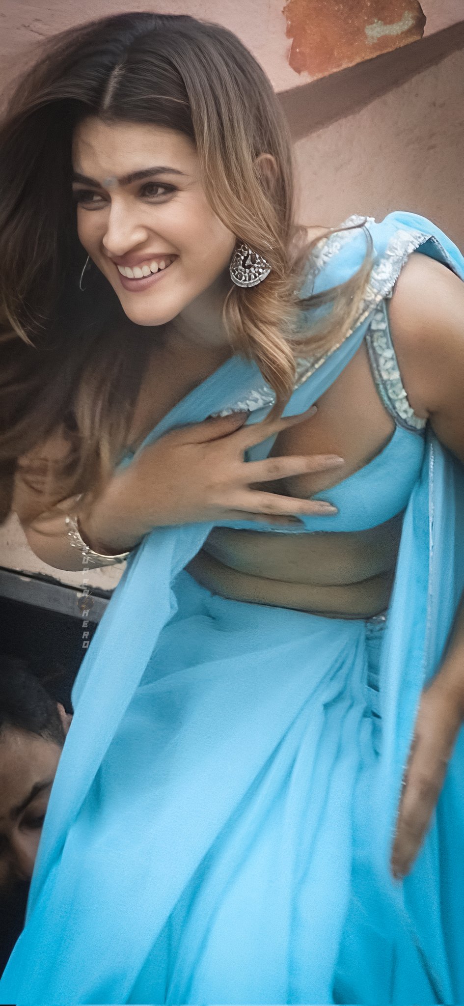 F5ROt8FbYAEc1zK?format=jpg&name=large