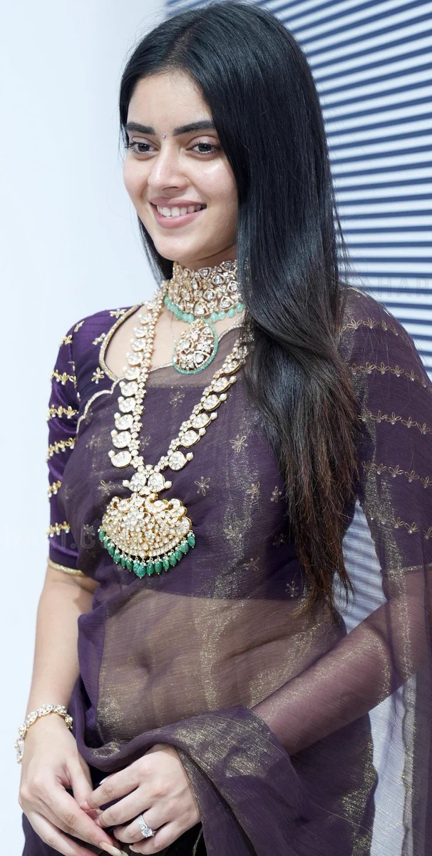 F5RPDMfbgAAUDWX?format=webp&name=medium