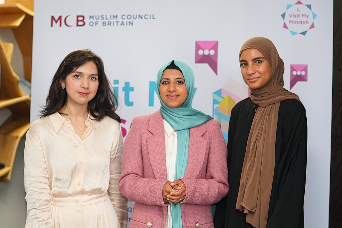 ZaraM01's tweet photo. We had a powerhouse of women, speaking and helping out ❤️ a special thanks to @sufiaalam121 for hosting #NorthernPower #VMM @MuslimCouncil https://t.co/tNHdLm12Sn