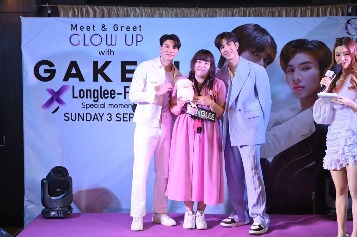luciashincheng's tweet photo. ขอบคุณค่ะทีมงาน
@Gakericlinic 
รูปถ่ายสวยมากค่ะ

@LongshiLee7 @FThanatsarun 
หล่อมากเลย

#gakerixlongleefrank
#กาเกริxหล่งลีแฟรงค์
#longleefrank #หล่งลีแฟรงค์
#gakericlinic
#frankthanatsaran
#longlee 
#longshilee https://t.co/VNAf3nZ4Nd