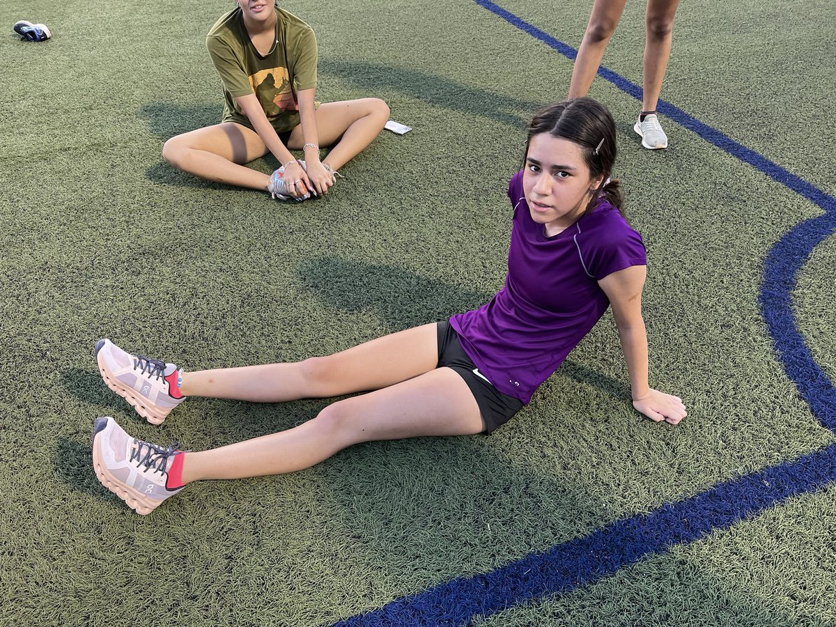 SABrackXC's tweet photo. Girls worked some speed drills along with some bleachers. They all got after it today. Now time to strike a pose. @SAISDBrackHS https://t.co/ax04ikuVfe
