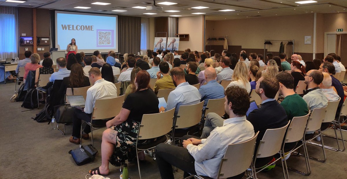 Full room for the #UITP annual staff retreat! More than 100 colleagues from all continents meet in #Brussels and take distance from daily work to discuss how to improve services to members... and have fun together.