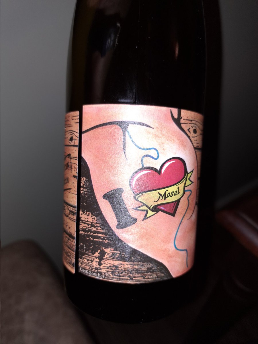 DNS Wine Club tweet media