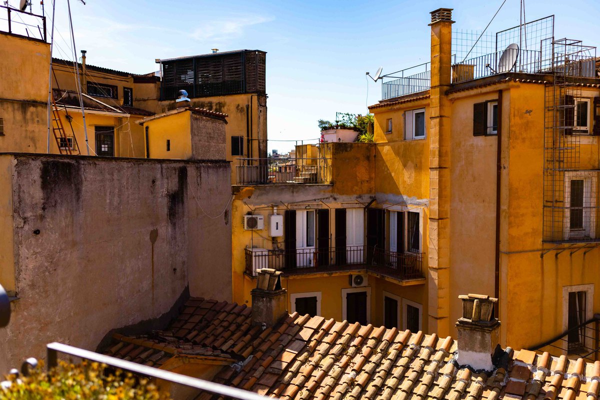 egioel's tweet photo. Rooftops 

Monti 
Rome, Italy 

https://t.co/3v0GhqoFG8 

#monti #travel #laghi #viaggiare #viaggio #viaggi #vacanze #holidays #homefromfarhome #isola #campeggio #tvacanza #campervintage #campeggiare https://t.co/rrjmA1m1LE
