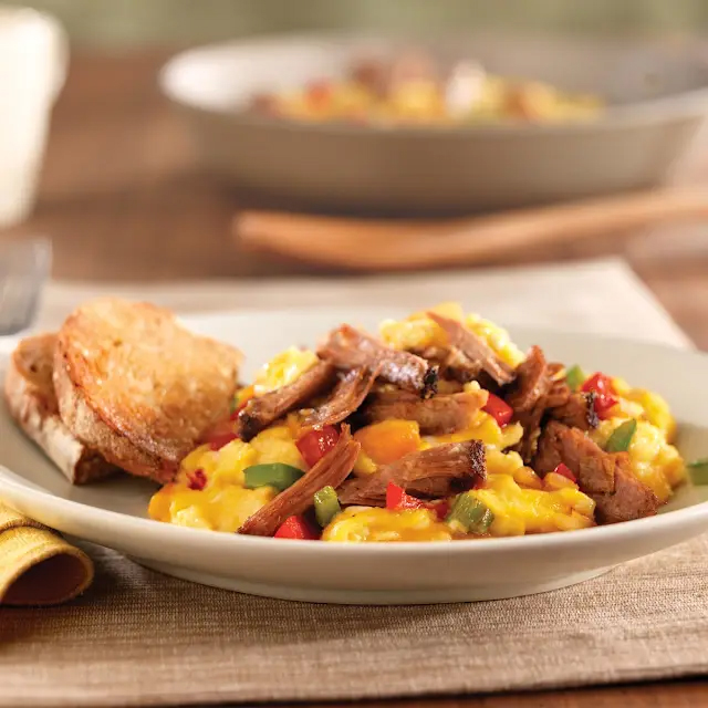 TasteofPork's tweet image. Those post labor day feels 😴
Here are a few ideas to put those pulled pork leftovers to good use! 

Find more pulled pork recipe ideas here: bit.ly/45W37OJ 

#nationalporkboard #porkcheckoff #pork #inspiration #leftovers #laborday