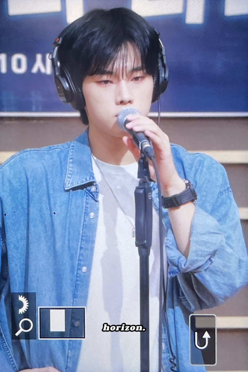 230906 🎧

#XdinaryHeroes #엑스디너리히어로즈 #정수 #Jungsu