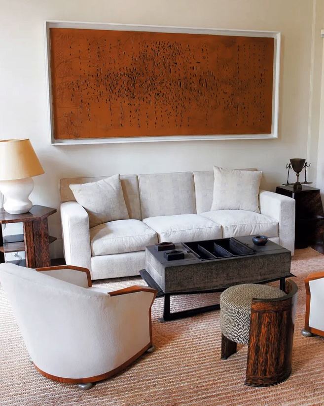 andreasdecamps's tweet photo. QUIET LUXURY

Interior by Jacques Grange (b. 1944), Painting by Lucio Fontana, and furniture by Jean-Michel Frank, Pierre Chareau and Eugène Printz.​​​​​​​​
​​​​​​​​
-​​​​​​​​
​​​​​​​​
Interior de Jacques Grange (n. 1944), Pintura de Lucio Fontana y muebles de Jean-Michel Frank, https://t.co/gsb024Ysox