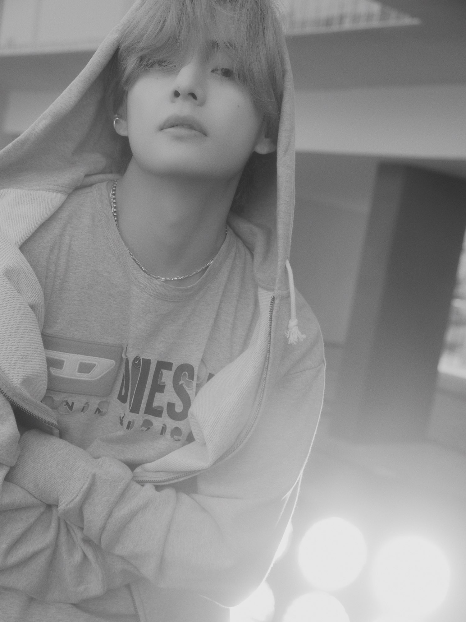 F5RUUQsbYAEiUh5?format=jpg&name=large