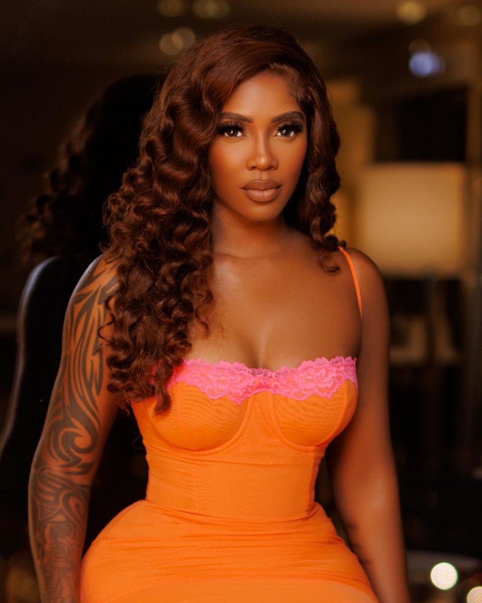 Tiwa Savage ⚔️ tweet media
