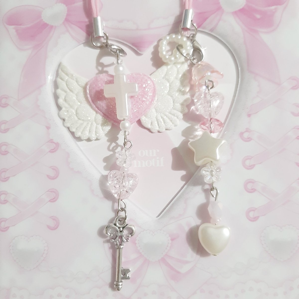 sssoorae's tweet photo. ꕮ ... received ! #lovesaii
>< \ hai, tysm for these keycharms! Super sparks and pretty ♡ till our next !! ꒰◌ ᳣ - ◌ ꒱
⌕ @Fairy_Beaunon : #gotitfromris https://t.co/E3bLnUMd8l