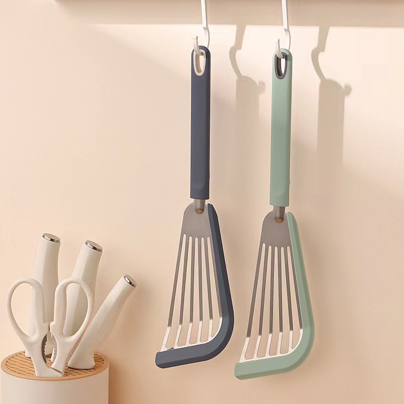supplies24037's tweet photo. Multi-functional Frying Fish Spatula &amp; Cooking Shovel is your loyal companion when it comes to frying fish. 🥰
Welcome inquiry! https://t.co/LZONJ85qFQ