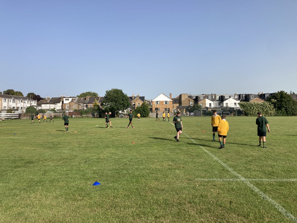 TWBS_SPORT's tweet photo. Year 9 after school rugby under Mr Chester’s expert guidance https://t.co/QqweYAoTbT