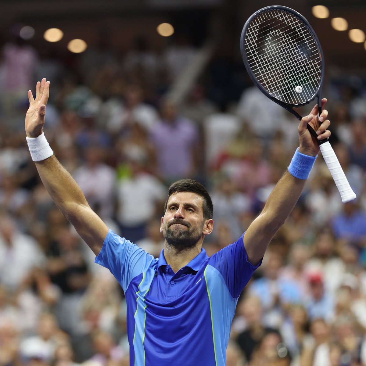 bet365_es's tweet image. ⏰ 19:15
🏟️ Arthur Ashe
🇺🇸 Fritz v Djokovic 🇷🇸

Djokovic busca llegar a su semifinal número 4⃣7⃣ de un Grand Slam.

El serbio quiere desempatar el primer puesto del ranking de tenistas con más presencias en esta ronda de un GS, que comparte ahora con Federer.

🎾🍿

#USOpen23