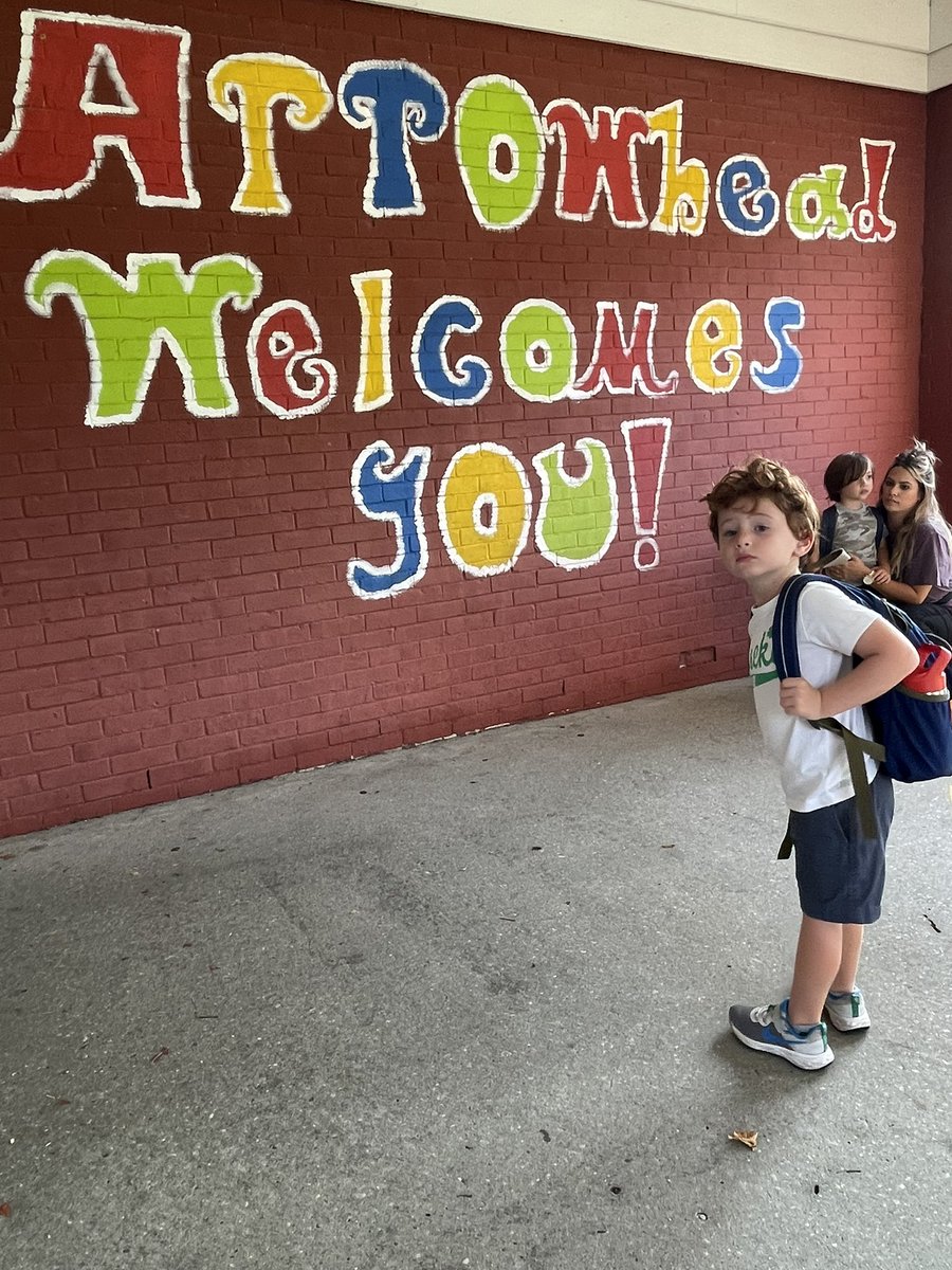 KTHopkinsMD's tweet photo. First day of school for our oldest! #BackToSchool https://t.co/M5CE1rrYZG