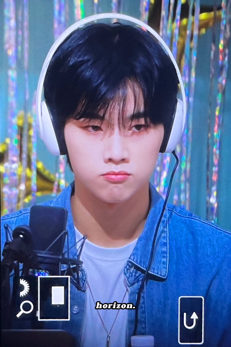 Horizon626's tweet photo. 230906 😉

#XdinaryHeroes #엑스디너리히어로즈 #정수 #Jungsu https://t.co/rX9OahM43b