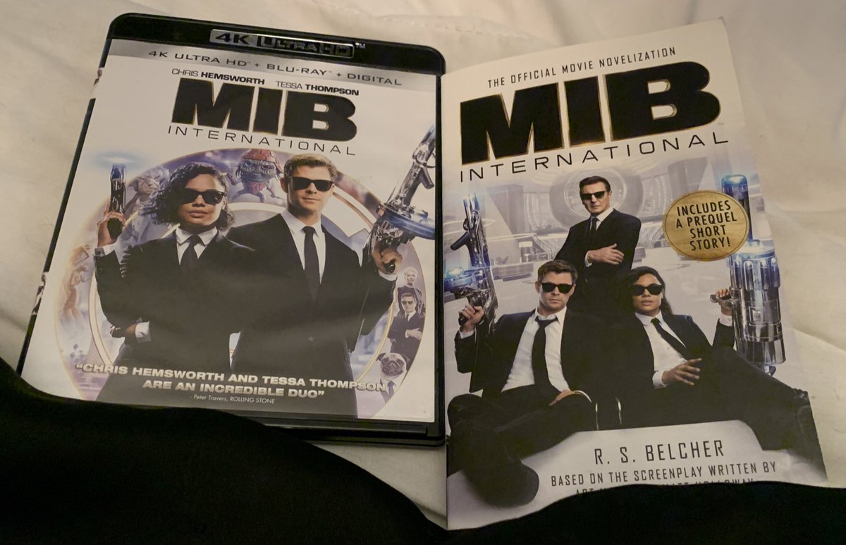 #MIBINTERNATIONAL + #Novelization is the perfect pairing! #movienovelization #filmtwitter #physicalmedia #MIB #MenInBlack