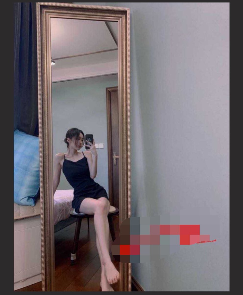 wuyaying2's tweet photo. 上海戏剧学院校花陆敏 脚踏两条船 和别人国外旅游被男友发现后曝光不雅视频 https://t.co/pSytUjMdUR