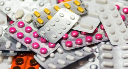 Uluslararası büyük ilaç firmaları ilaçlarını Türkiye piyasasından çekiyor!. Organ nakli ve kemik iliği nakillerinden sonra kullanılan hayati öneme haiz Cellcept ilacı artık Türkiye’de olmayacak.    %40-50 oranlarına ulaşan SGK iskontoları ve güncel olmaktan çok uzak kur