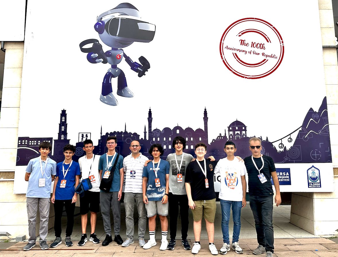 Ekiplerimiz Bursa’da gerçekleştirilecek MEB Robot yarışması için kayıtlarını tamamladı. Mücadeleye hazırız. Öğrencilerimize destek mesajlarınız varsa buraya yazabilirsiniz. 

#robot #yarışma #Bursa #mebrobot #istanbul