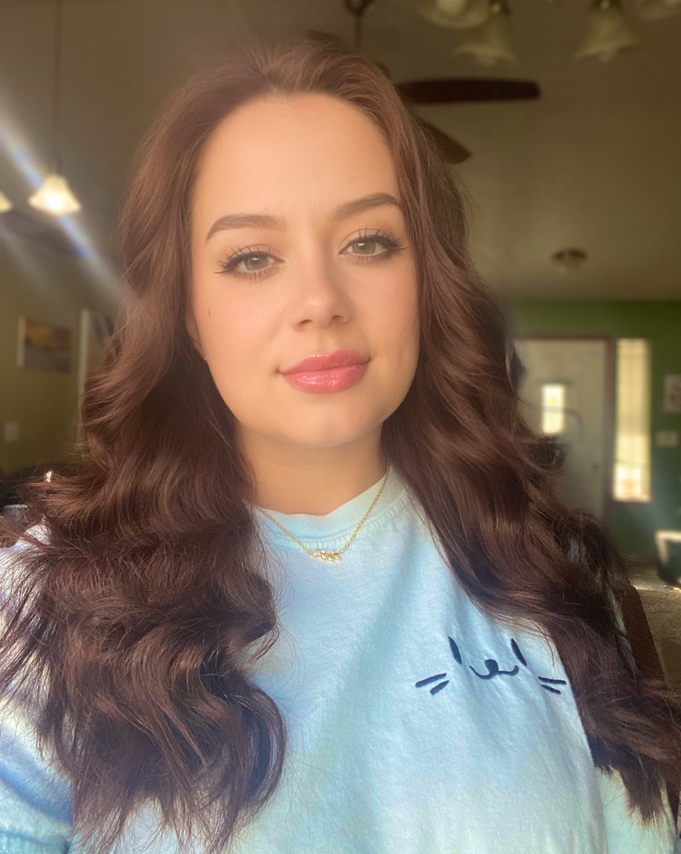 things I’m grateful for today 

- a 4 day weekend
- a healthy body 
- a full tummy 
- sappy seals 

what are you grateful for? 🩵