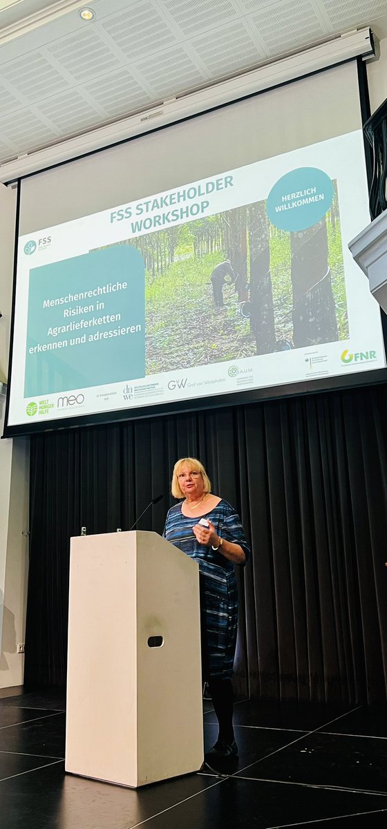 AsjaHanano's tweet photo. Cornelia Berns @bmel betont heute beim #FoodSecurityStandard Stakeholder Workshop wie wichtig die Einhaltung des #RechtAufNahrung in Agrarlieferketten ist. Danke für die Unterstützung! @FNR_eV @FoodSecStandard @Welthungerhilfe #MEO #LkSG #ZeroHunger https://t.co/oGadL3Peqh