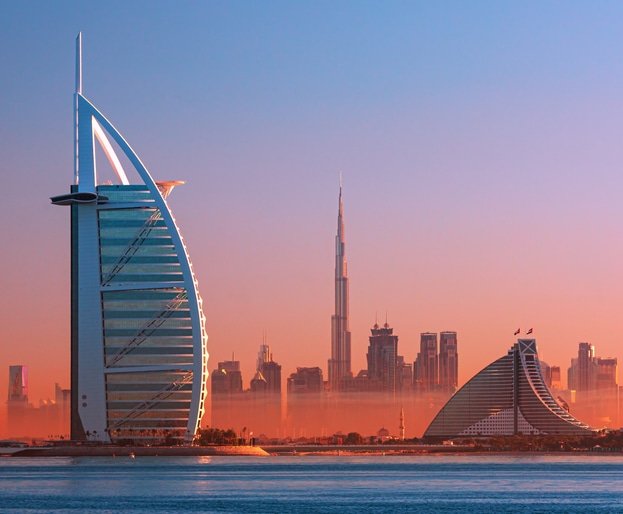 mystead's tweet photo. Before you get to experience all that and much more, see our 10 essential travel tips to make your visit to #dubai🇦🇪 flawless #travel #destinations #discover #travelblog #travellife #traveltips https://t.co/8LFONtGJlN https://t.co/Zs01Y5XFU7
