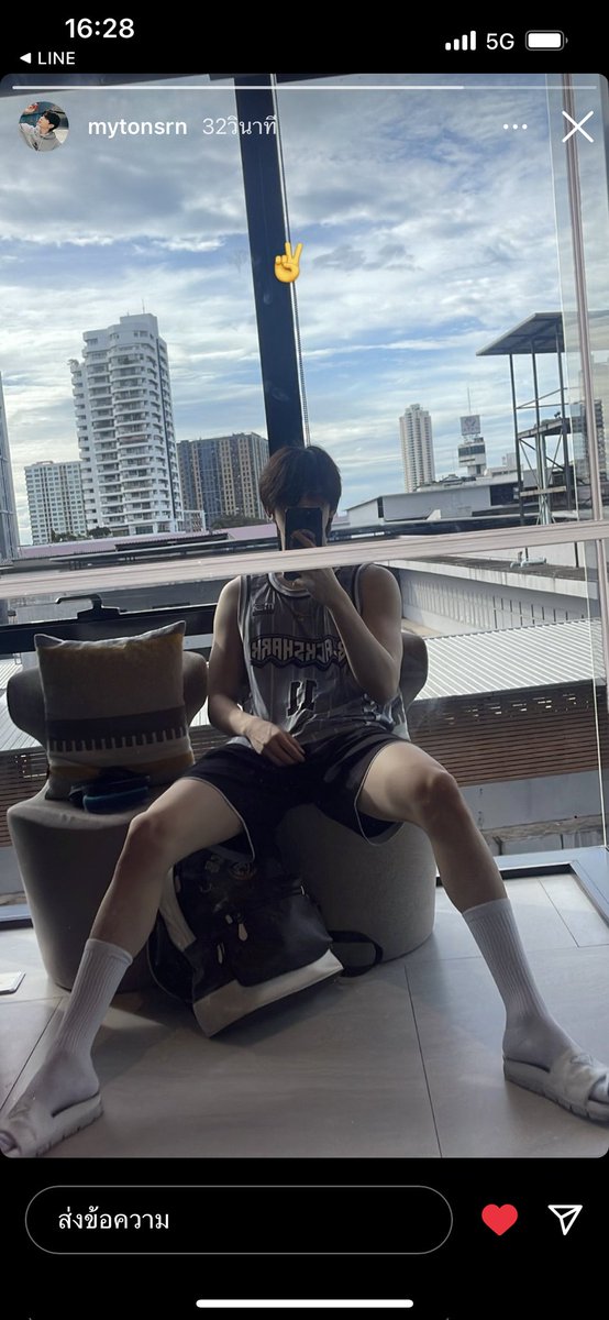 LiSeuxh's tweet photo. ลูกชายหายดีแล้วใช่ไม๊มาออกกำลังกายได้แล้วแต่อย่าหักโหมนะครับแล้วก็อย่านอนดึก ฝันดีนะครับ💙😴
@mytonsrn #myton
#ต้นรักของศรัณญ์
#ภูศรัณญ์ของมี้มี่ https://t.co/74rrmtL0sO
