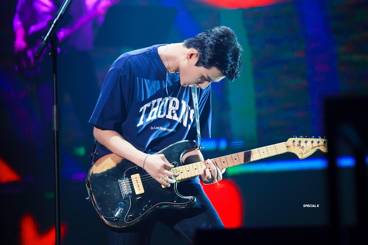 special_youngk's tweet photo. 230903 #영케이 #YoungK 

My cat is Rockstar🤘 https://t.co/srXiv82Bo0