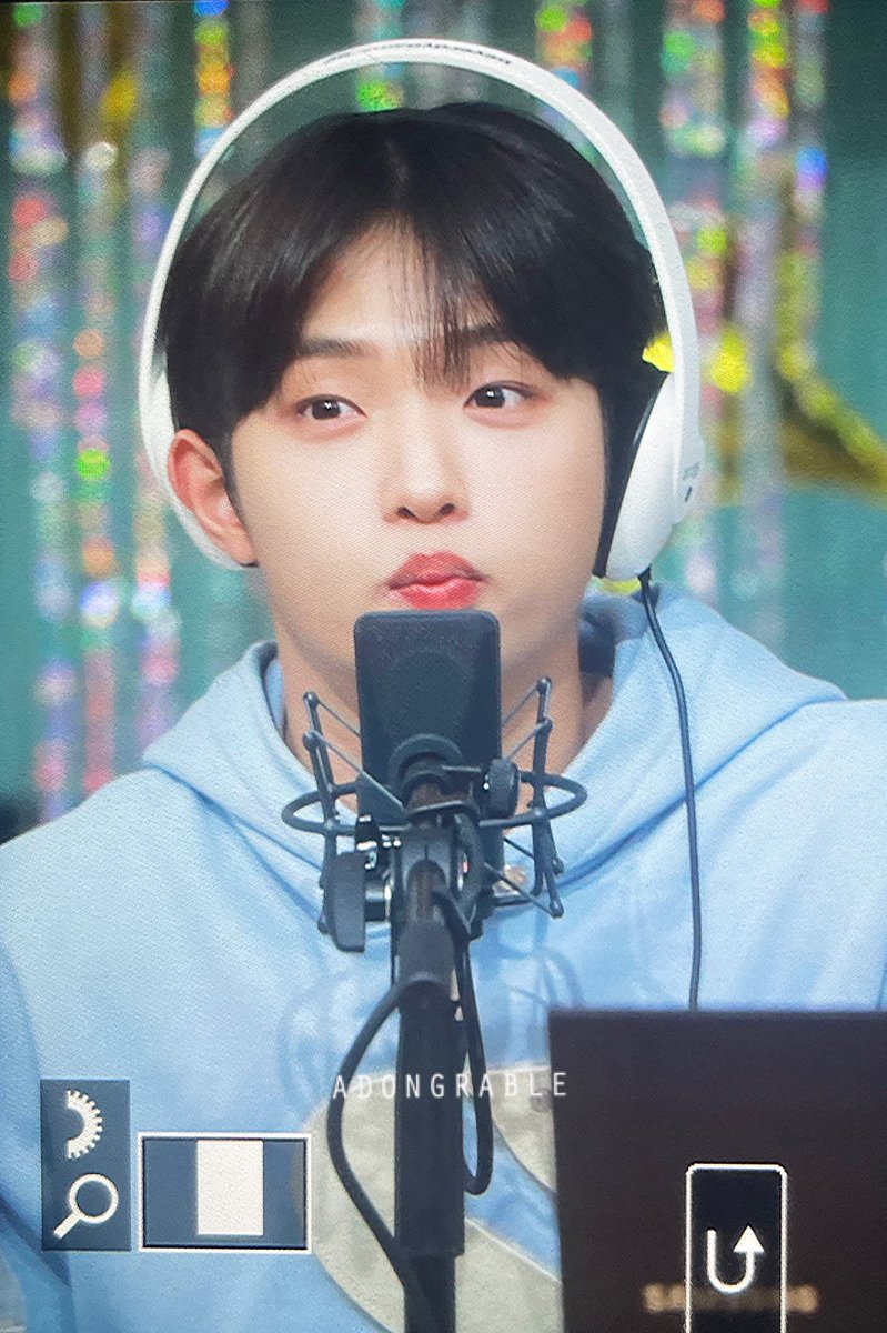 Adongrablesdp's tweet photo. 230905

#빛나의_우리_동표이 
#미래소년 #손동표 #동표 #dongpyo #SONDONGPYO https://t.co/GQUWWbzMef