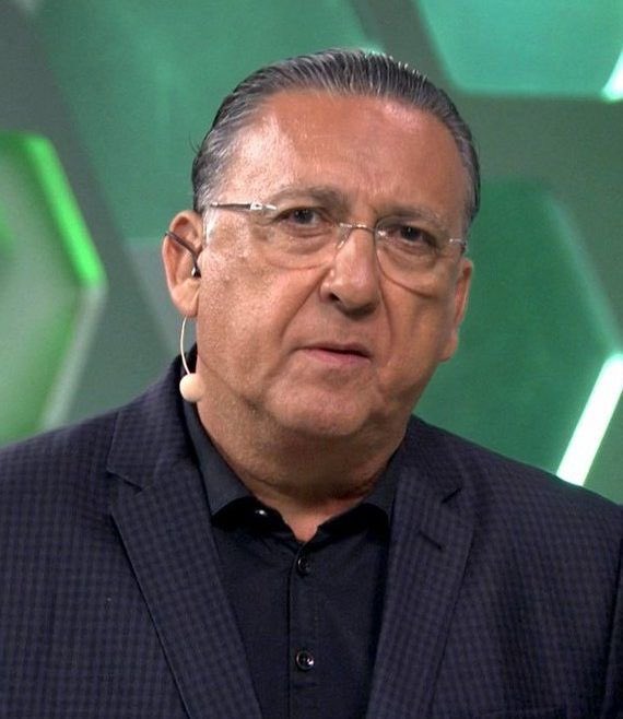 choquei's tweet photo. 🚨FAMOSOS: Justiça bloqueia contas bancárias de Galvão Bueno, mas só encontra R$ 36,87. https://t.co/4ecAuzwKpR