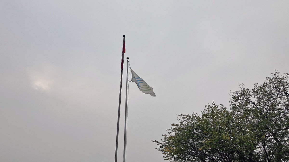 Gift of Life flag is flying today. Raised in tribute to a donor & the offer of a gift of life. #thankyou