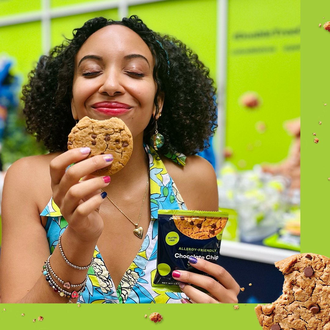 Say Cookie Monster! Smiles all around thanks to our new allergy-friendly cookie option with @partakefoods, now at check-in. @MeCookieMonster