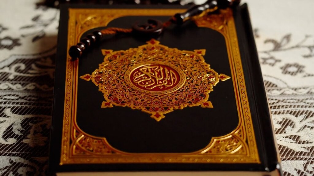 MundoTVes's tweet photo. La quema del Corán en Suecia y Dinamarca ¿Por qué está pasando? #mundotv
 
La quema de ejemplares del Corán, el libro sagrado del islam, en Suecia y Dinamarca está provocando tensiones en las relaciones con el mundo musulmán.

Todo comenzó a finales de j… https://t.co/HJJpTTwEwn https://t.co/uSnpFwK2Gz