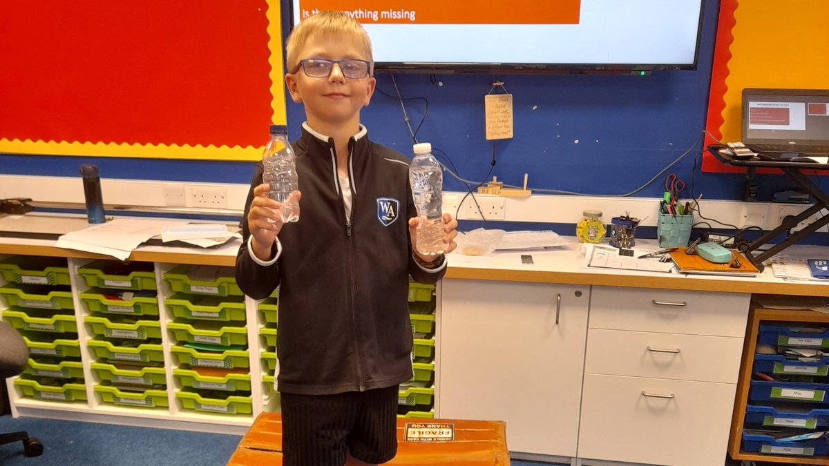 WeaverhamAcade1's tweet photo. The reveal led to some interesting conclusions in Swan class! @NWATrust @LiteracyCounts1 #NWATWPAenglish #Henrysfreedombox https://t.co/brM046LmLY