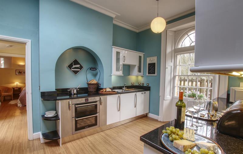 aroundaboutbrit's tweet photo. Platform 1: All Aboard for a Unique Holiday Experience! ๐ Nestled in a historic railway station near Castle Howard, this 4-star self-catering holiday home is a real gem.๐ฐ๐ณ๐
https://t.co/qcc8fe5wzy
#Platform1HolidayHome #UniqueGetaway #HistoricRailwayStation #PetFriendly https://t.co/iO4cVcxvUq