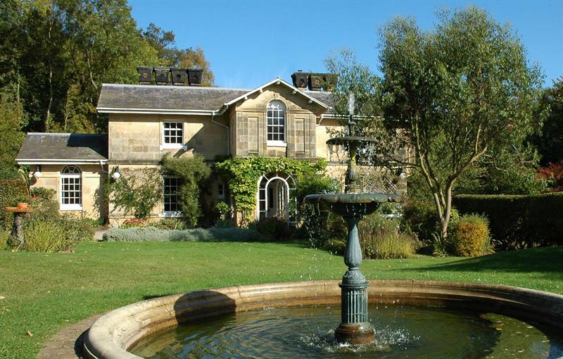 aroundaboutbrit's tweet photo. Platform 1: All Aboard for a Unique Holiday Experience! ๐ Nestled in a historic railway station near Castle Howard, this 4-star self-catering holiday home is a real gem.๐ฐ๐ณ๐
https://t.co/qcc8fe5wzy
#Platform1HolidayHome #UniqueGetaway #HistoricRailwayStation #PetFriendly https://t.co/iO4cVcxvUq