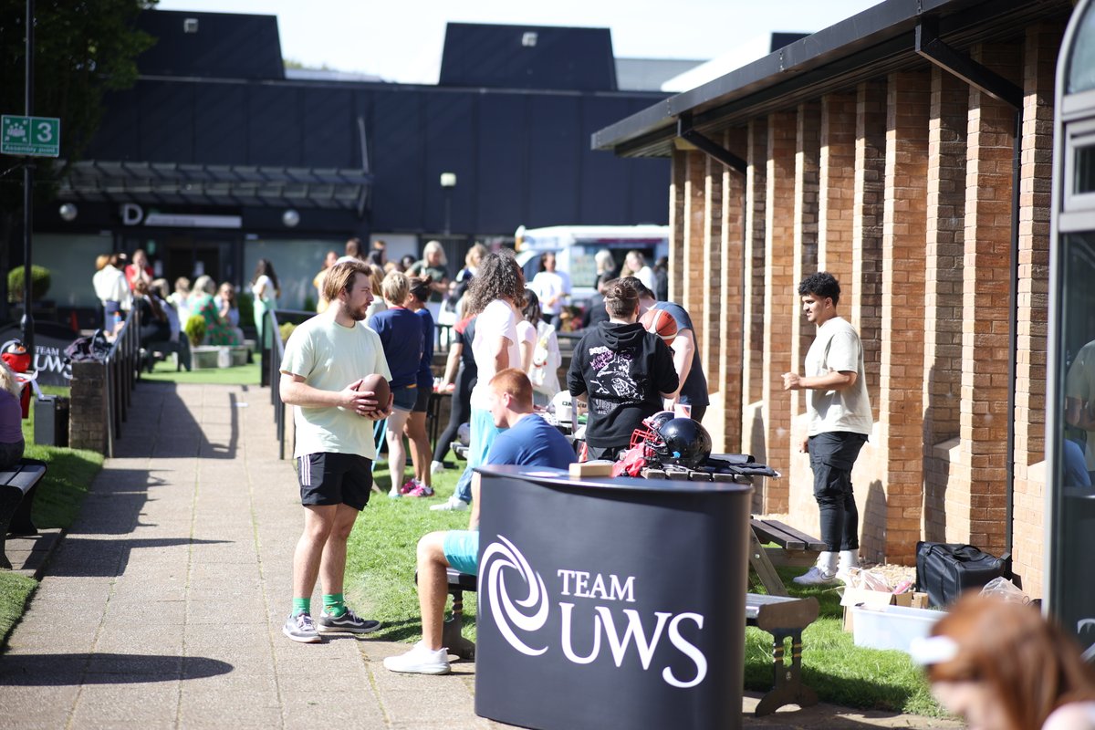 UniWestScotland's tweet photo. Welcome Festival day 2 was a scorcher! Did you manage to grab a free ice cream or Slush Puppie? ☀️🍦 #LifeAtUWS #UWSFreshers2023 https://t.co/R6AhxSQwDG