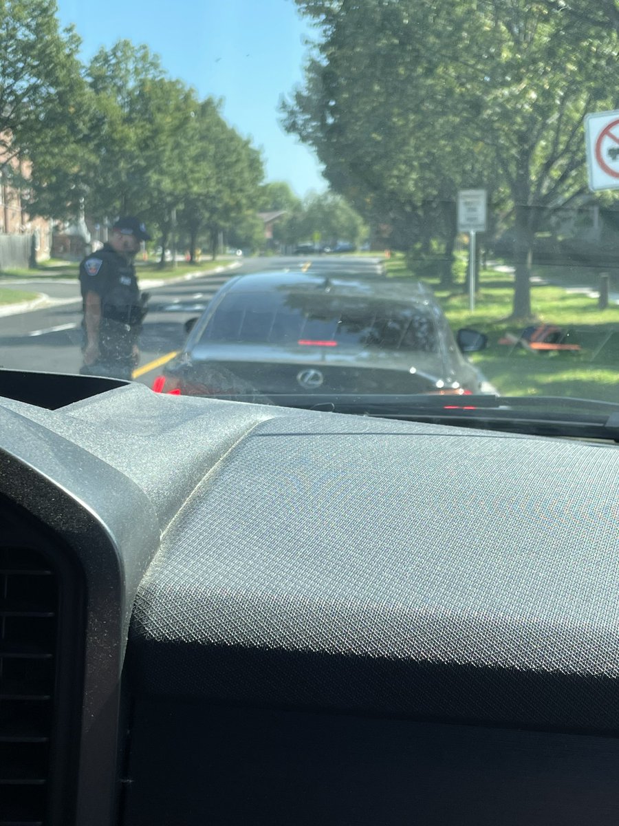 Unfortunately, that didn’t last long - this vehicle was just pulled over for speeding - 61km/hr in a 40km/hr community safety zone. The driver also failed to surrender a drivers licence. #durhamvisionzero