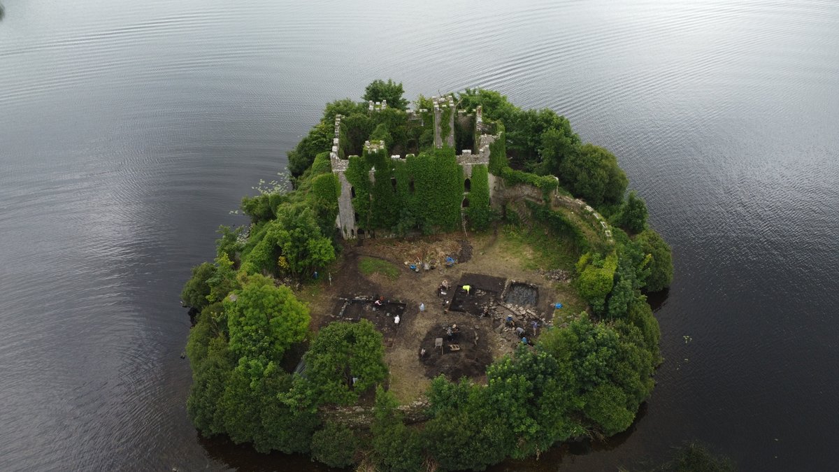 Royal Irish Academy tweet media