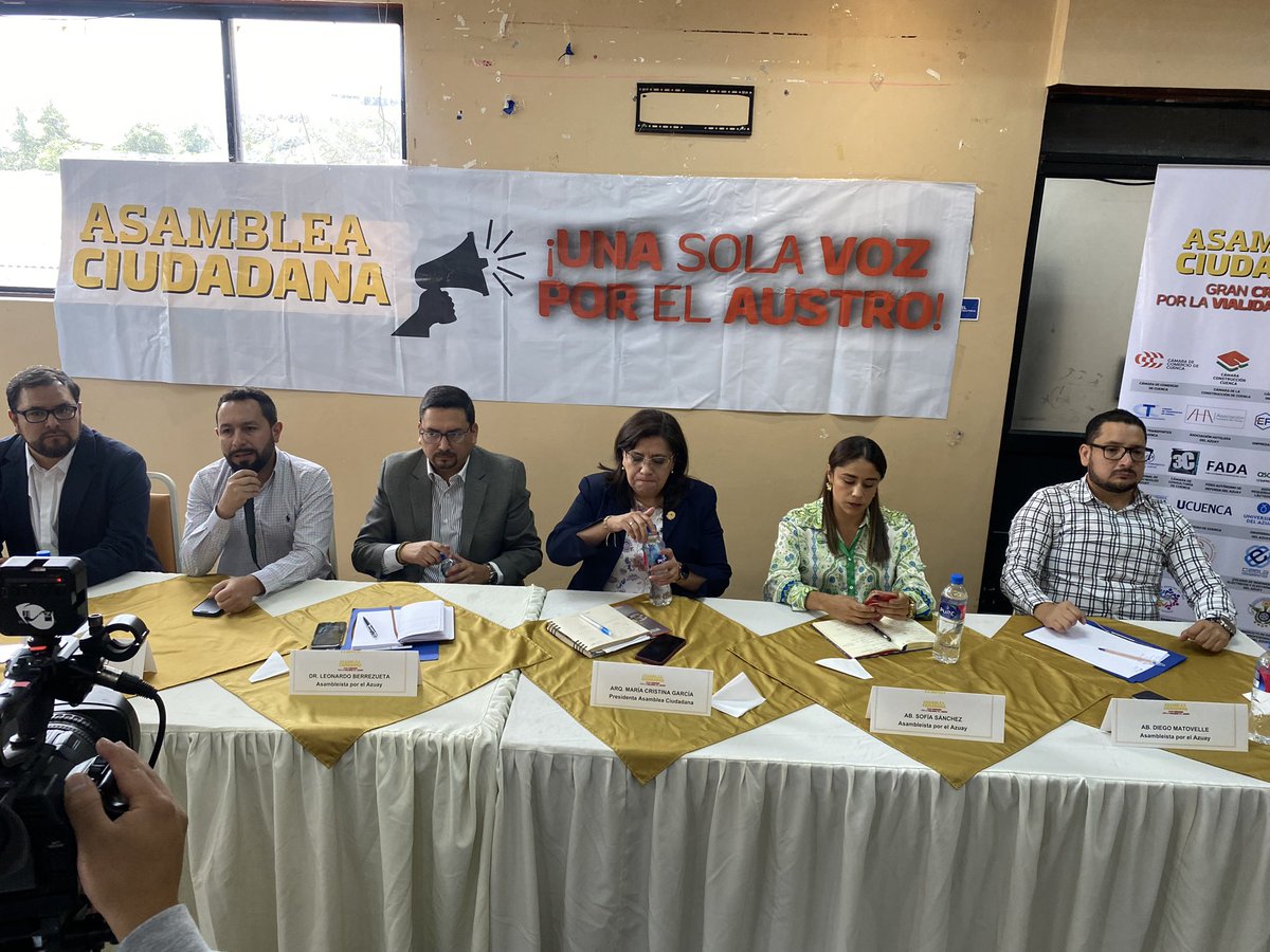 [ 🔴🎙MÁS NOTICIAS🎙🔴] Se realiza la Asamblea Ciudadana por la Vialidad, con los Asambleístas electos por Azuay, con el objetivo de exponer los problemas de las carreteras, en la provincia.

📻 Cómplice FM

#Cuenca #Azuay #Ecuador

Aquí el informe 👇

fb.watch/mT1TxNjJQT/?mi…