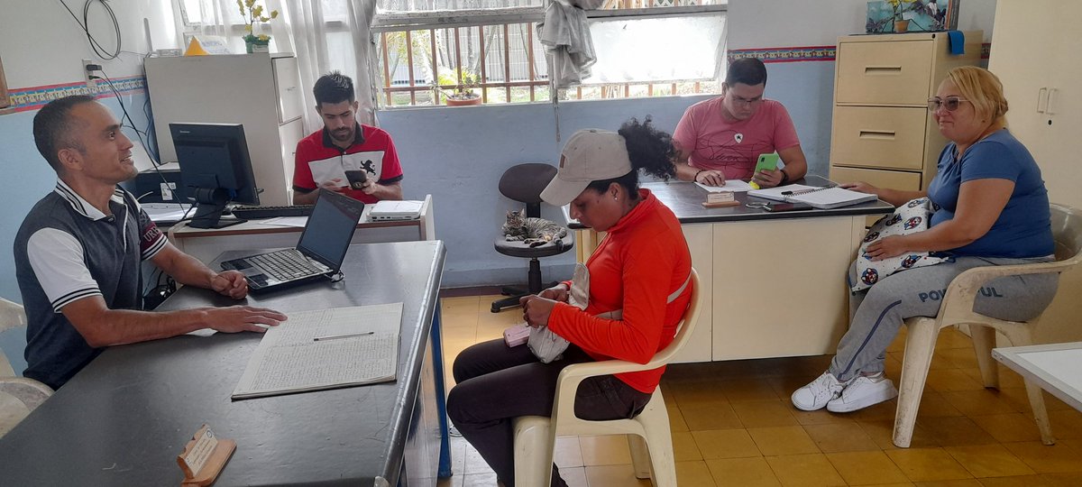 #05sep #cdceayacucho #formacion #mppe #cdcetachira seguimos trabajando!!! Planificación y organización en atención a actividades asignadas por <a href="/CDCETachira/">CDCE Táchira</a> <a href="/Berzabethg1/">Berzabethgandicaoficial</a> <a href="/_LaAvanzadora/">Yelitze Santaella</a> <a href="/NicolasMaduro/">Nicolás Maduro</a> <a href="/FreddyBernal/">Freddy Bernal</a> <a href="/profeFormacion/">INVESTIGACIÓN Y FORMACIÓN</a>