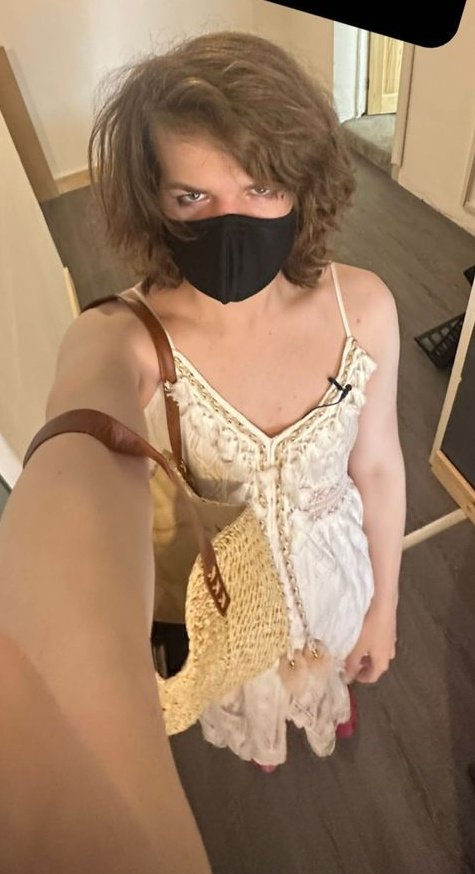 bioloveds's tweet photo. RANBOOS WEARING A DRESS TO THE BEACH OH THATS LOVELY https://t.co/eP8DoTfnfh
